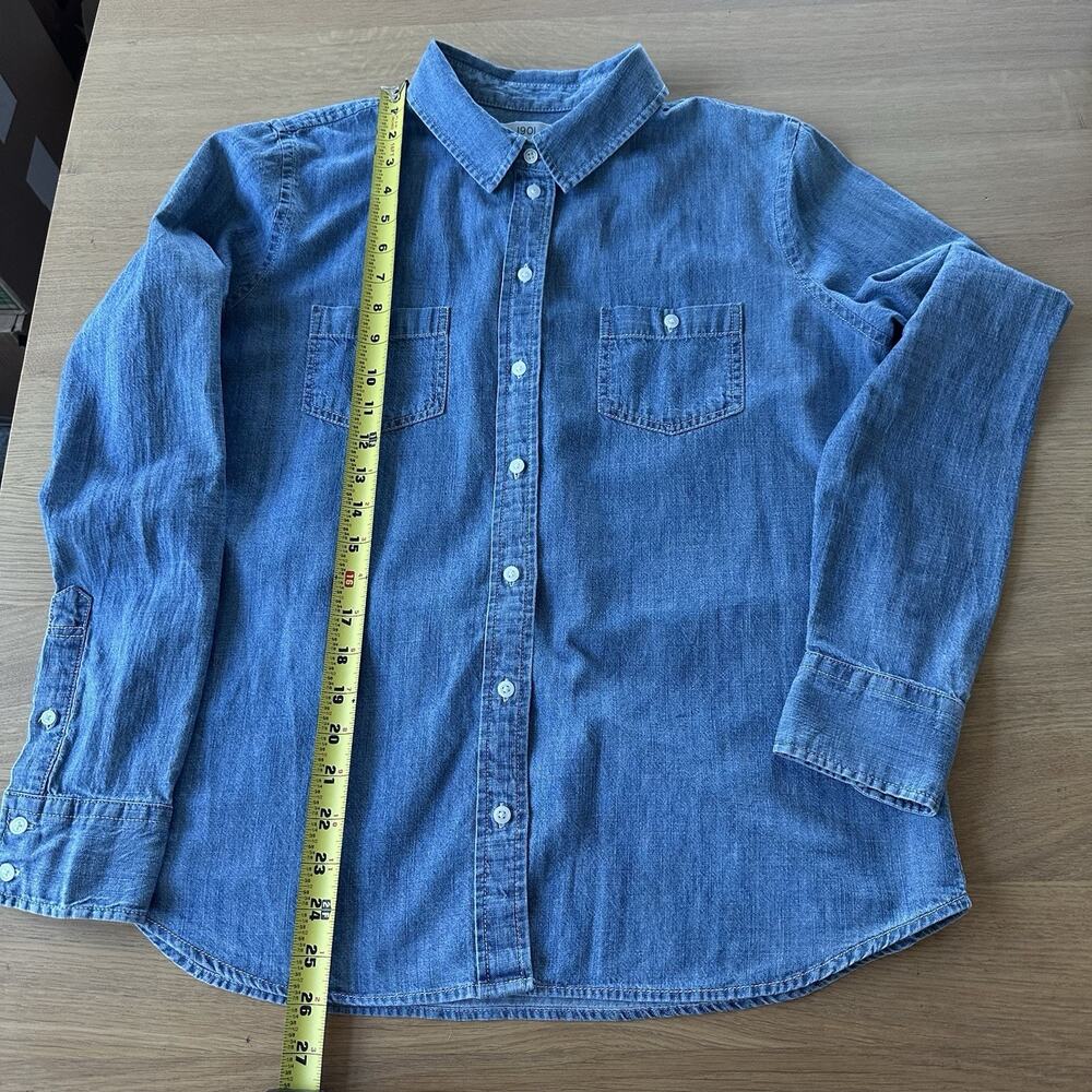 1901 100% Cotton Denim Long Sleeve Button Down Shirt Size M Butter mom Coastal - Picture 8 of 8